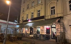 Klimatisierte Sehr Zentrale Wohnung-Loftstyle-